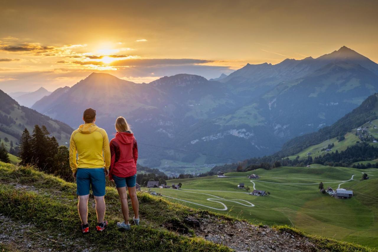 The Swiss Paradise 2 Apartment With Garden, Whirlpool, And Mountain Panorama Wirzweli Exteriör bild